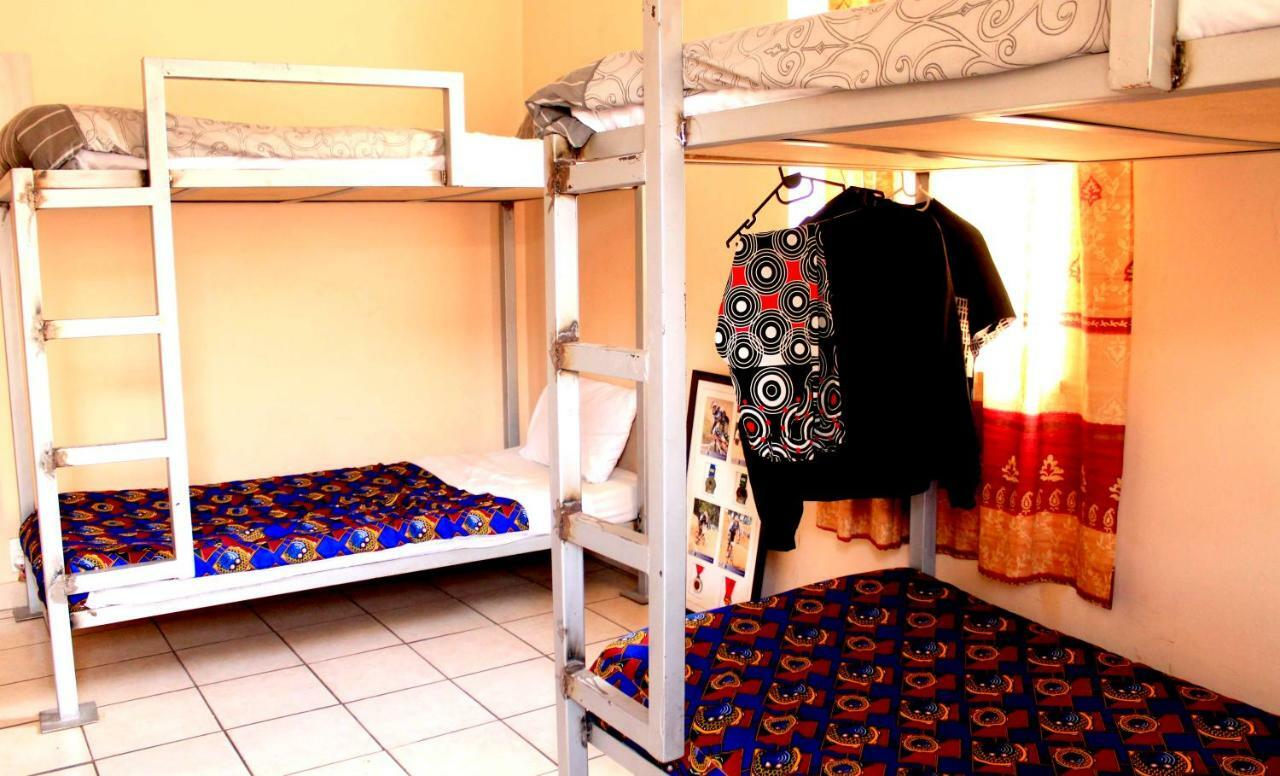 Urban Backpackers Hostel Johannesburg Buitenkant foto