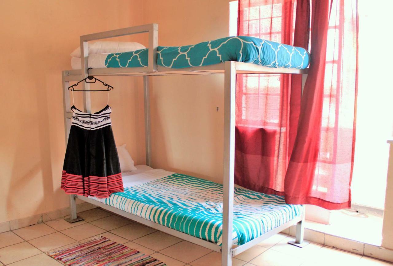 Urban Backpackers Hostel Johannesburg Buitenkant foto