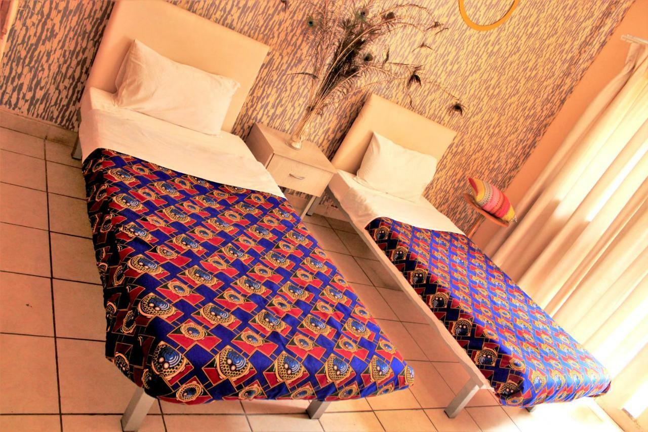 Urban Backpackers Hostel Johannesburg Buitenkant foto