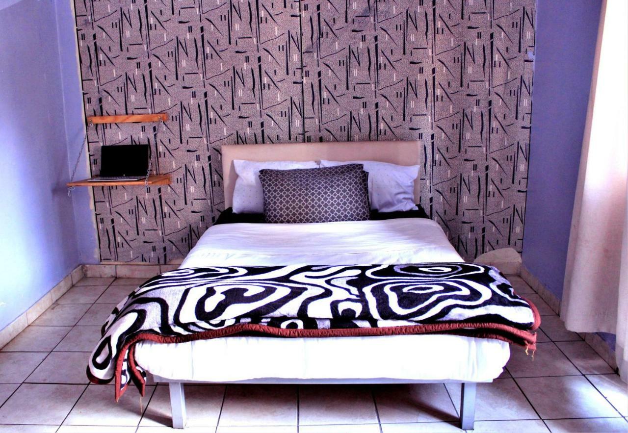 Urban Backpackers Hostel Johannesburg Buitenkant foto